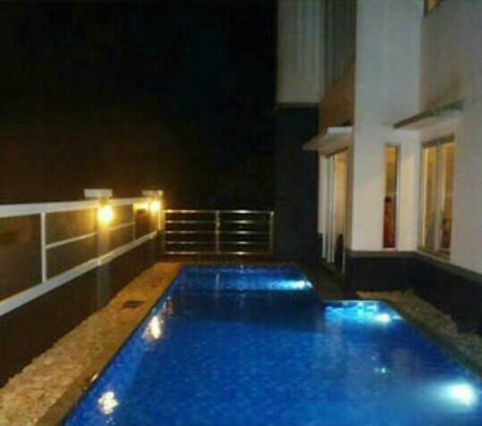 Villa Kaca Tanjung Lesung Extérieur photo