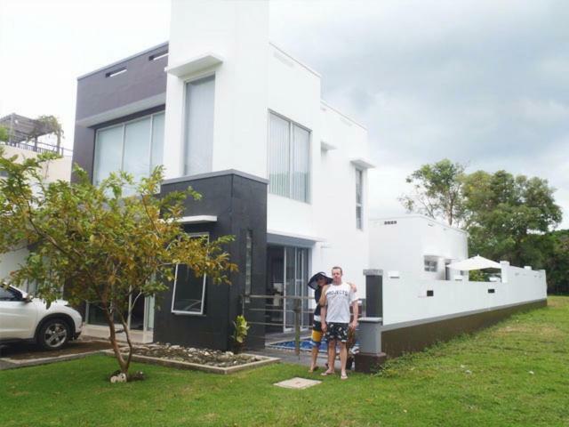 Villa Kaca Tanjung Lesung Extérieur photo